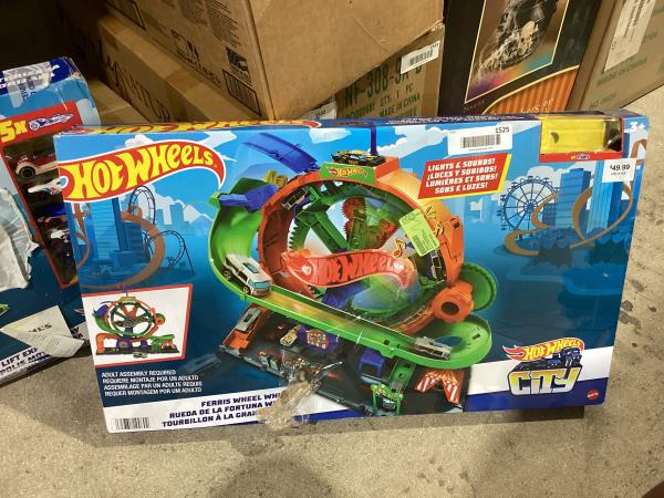 Lot # 1525 Hot Wheels City Ferris Wheel Whirl Playset $63