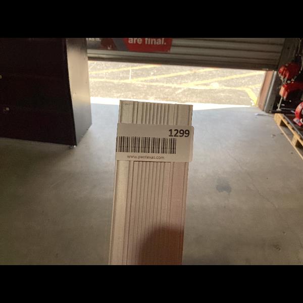 Lot # 1299 Marshalltown Drywall T-Square EDI-16328 $35
