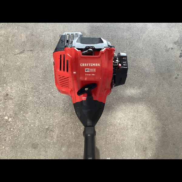 Lot # 1271 CRAFTSMAN WS2200 Gas String Trimmer $169