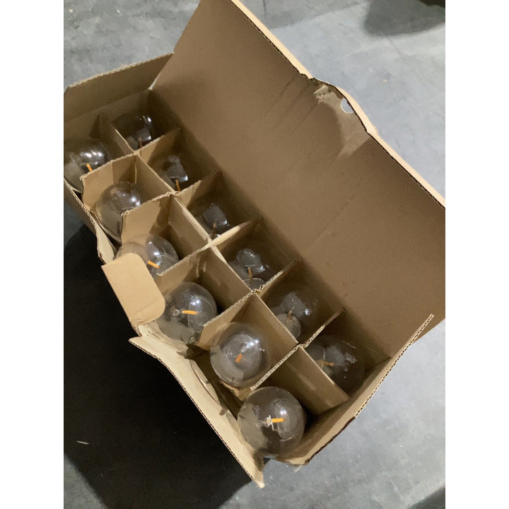 Lot # 914 Unbranded LED Bulb $2.00