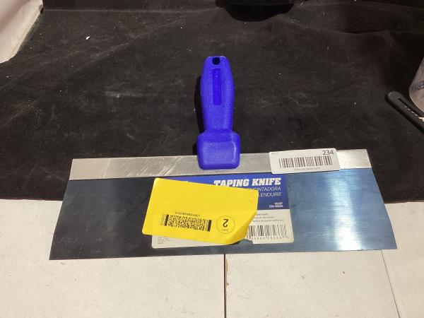 Lot # 234 MARSHALLTOWN Blue Steel Taping Knives, 12, Inch Plastic Handle Drywall and Plastering, 5512P