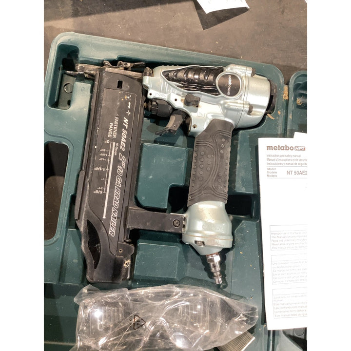 Lot # 1886 Metabo HPT 2-in 18 -Gauge Pneumatic Straight Brad Nailer $109