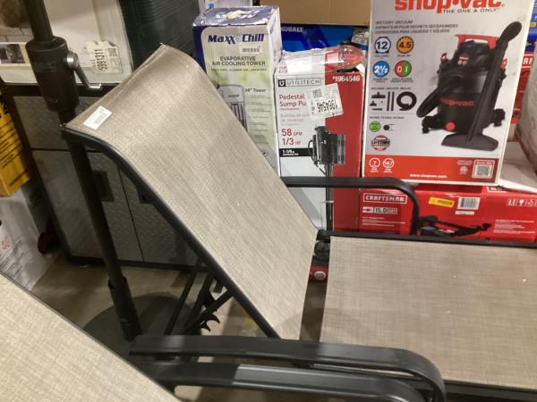 Lot # 2042 Chaise Lounge Chair Steel Frame $69