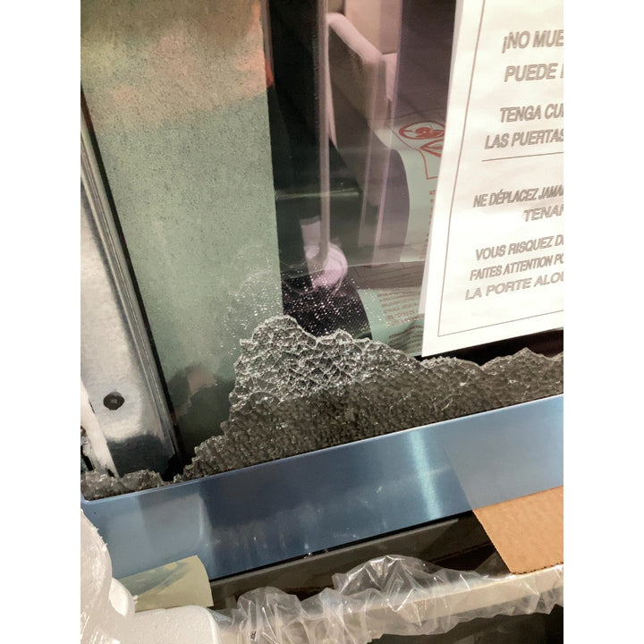 Lot # 2355 GE JTD5000SVSS Oven $750