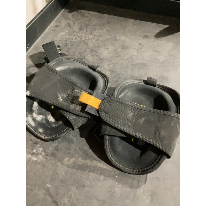 Lot # 1117 DeWalt Knee Pads $25.00