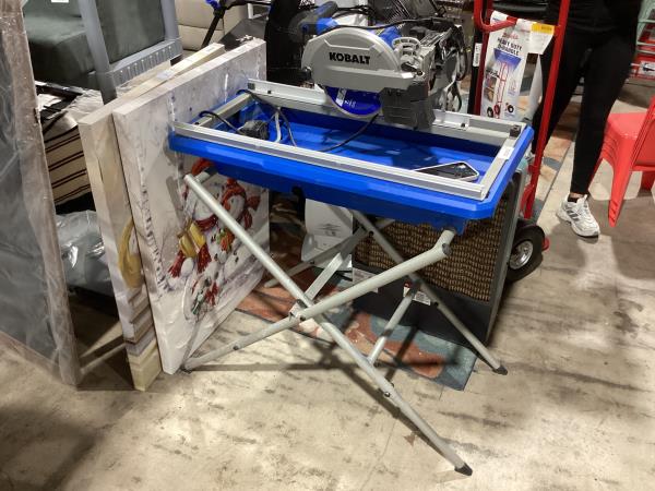 Lot # 2103 Kobalt Folding Head Blade Sliding Table Saw $300