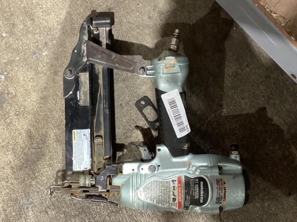 Lot # 347 Metabo HPT Finish Nailer with Air Duster $179