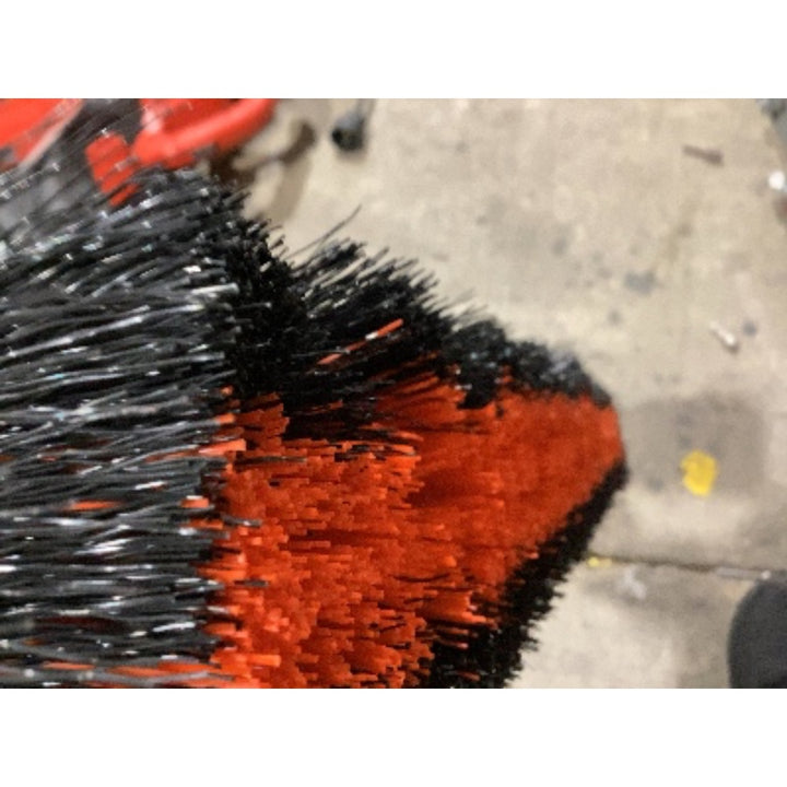 Lot # 477 CRAFTSMAN Heavy-Duty Broom Head $18