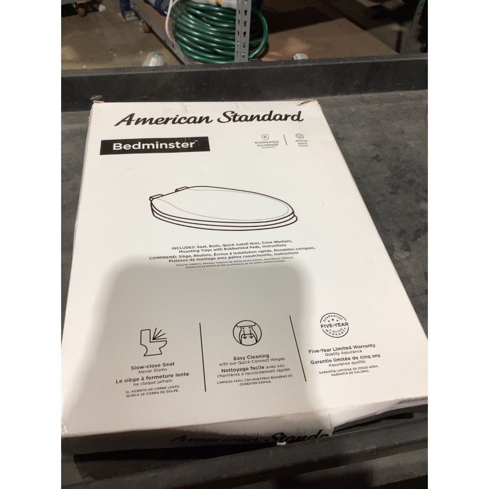 Lot # 1471 White toilet seat $25.00