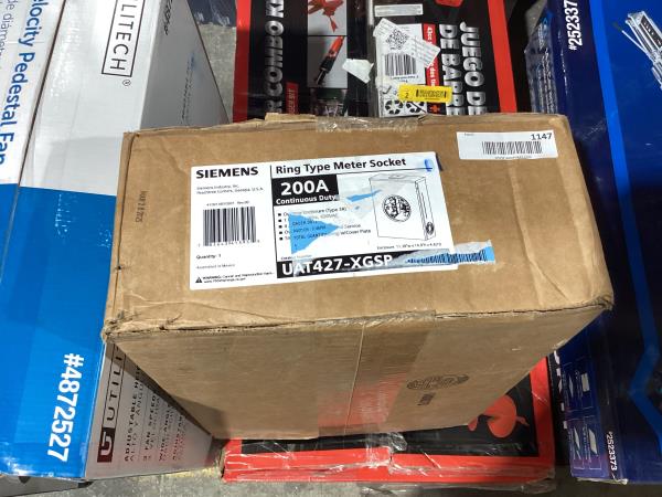 Lot # 1147 SIEMENS 200 Amp 4-Jaw Ring Type Meter Socket $122