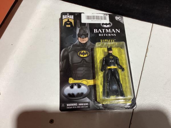 Lot # 208 Spin Master Batman Returns Batman Action Figure