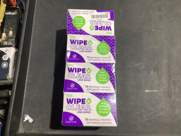 Lot # 728 Flents Wipe N Clear Lens Wipes 75 Count