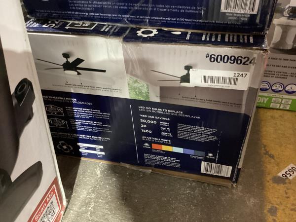 Lot # 1247 Harbor Breeze Matte Blades Ceiling Fan $120