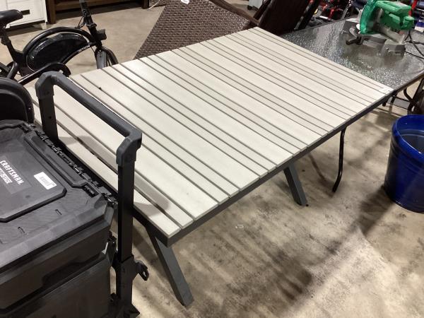 Lot # 2283 Folding Outdoor Patio Dining Table $230