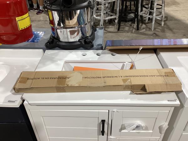 Lot # 2218 allen+roth 30in White Sink Bathroom Vanity $499