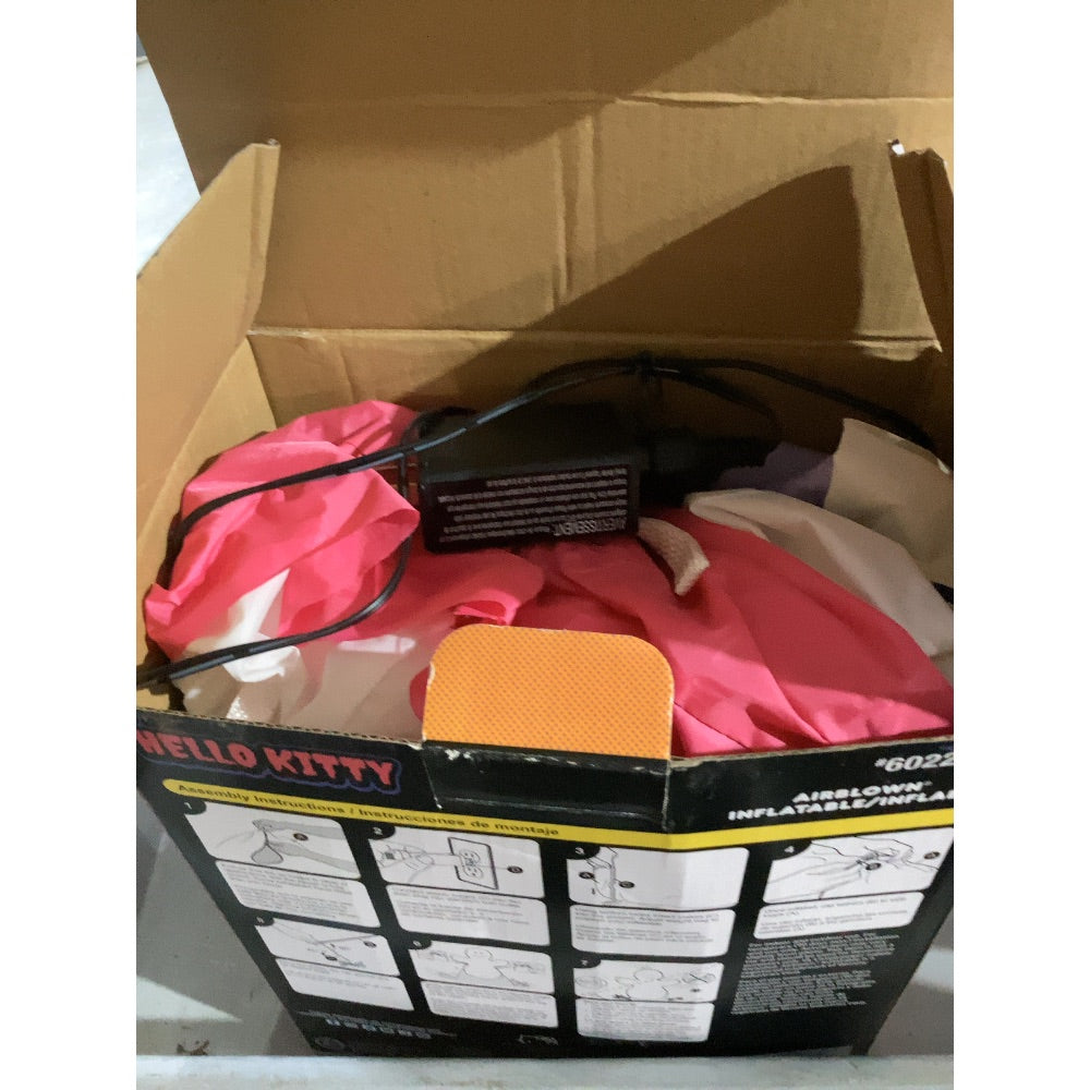 Lot # 852 Airblown Airblown Hello Kitty $40.00