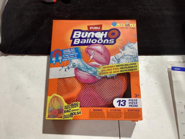 Lot # 70 Zuru Bunch O Balloons Reusable Water Balloons $35