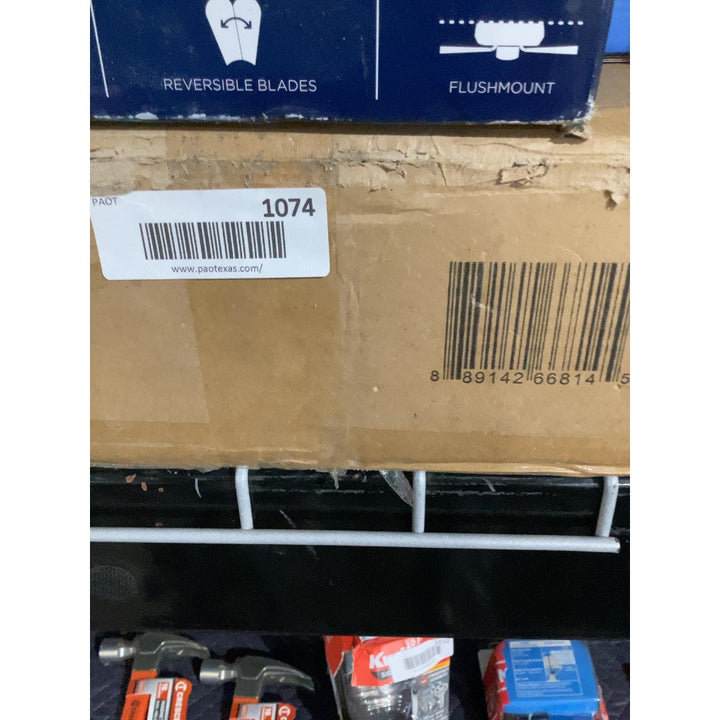 Lot # 1074 Flash Furniture Desks $133.94