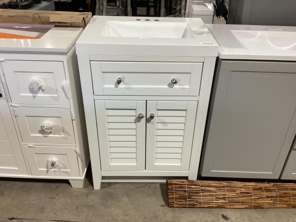 Lot # 9 Style Selections Westlake Sink Bathroom Vanity$124