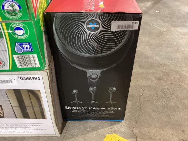 Lot # 1515 Vornado 683 Stand Whole Room Air Circulator $92