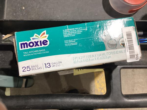 Lot # 943 Moxie White Tall Trash Bags 13Gall (25)