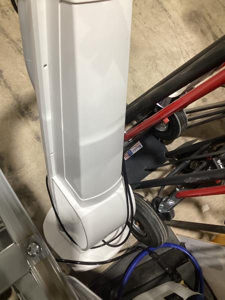 Lot # 2027 Lasko Misto Outdoor Misting Tower Fan $125