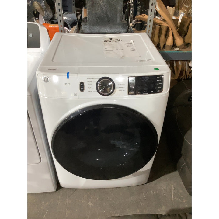 Lot # 2347 GE GFD55ESSNWW Dryer $800