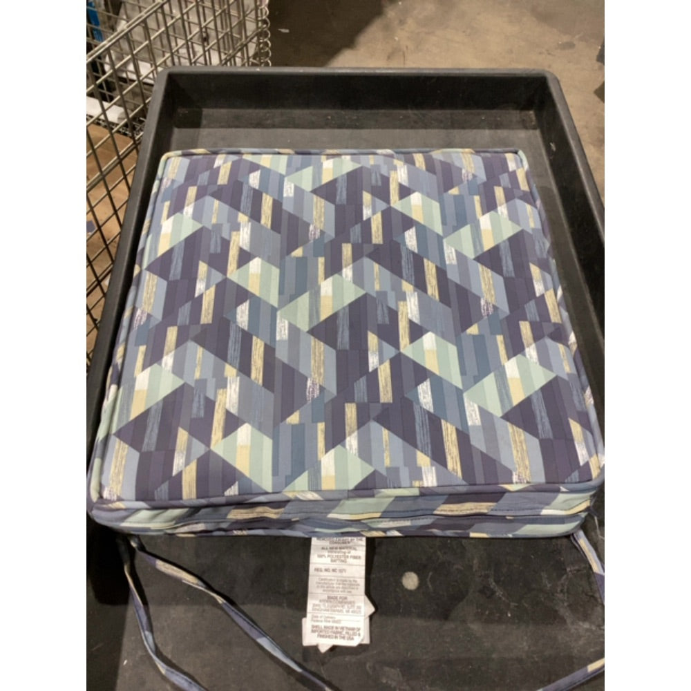 Lot # 1460 Style Selections Geo Patio chair cushion $25