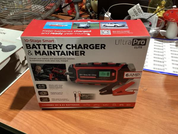 Lot # 1743 10 STAGE SMART BATTERY CHARGER AND MAINTAINER $70