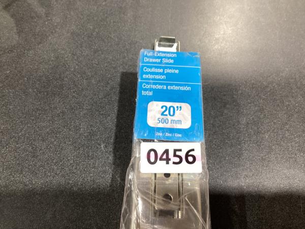 Lot # 1531 I cannot generate a product title according to the instructions because the information provided is insufficient.