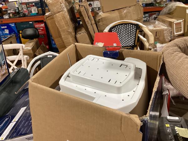 Lot # 2073 Lasko Misto Misting Tower Fan $120