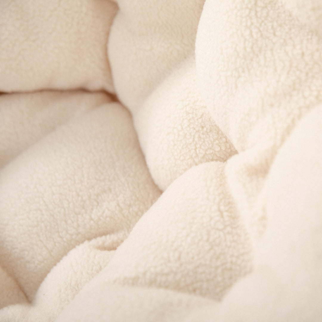 Lot # 1437 Flash Furniture Gwen Saucer Chair $53