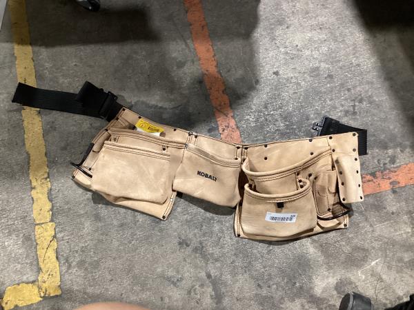 Lot # 308 Kobalt Carpenter Leather Tool Apron $31