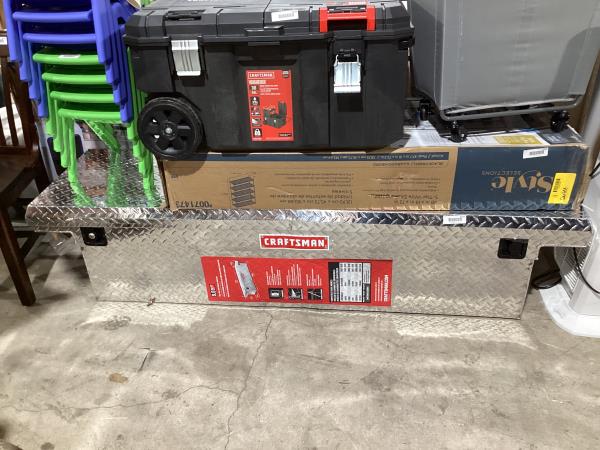 Lot # 2210 CRAFTSMAN Aluminum Crossover Truck Tool Box $350