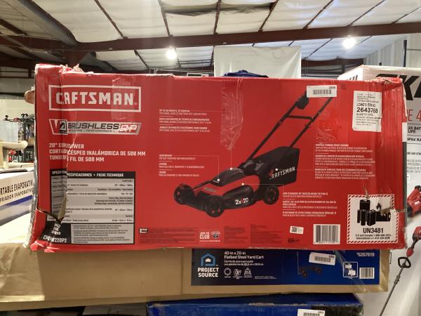 Lot # 2000 CRAFTSMAN V20 Lawn Mower, Push Mower $329