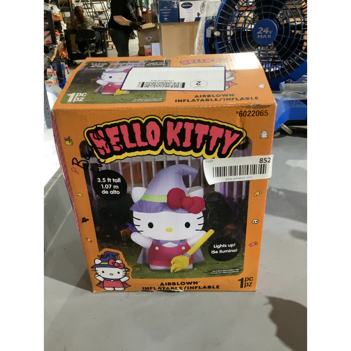 Lot # 852 Airblown Airblown Hello Kitty $40.00