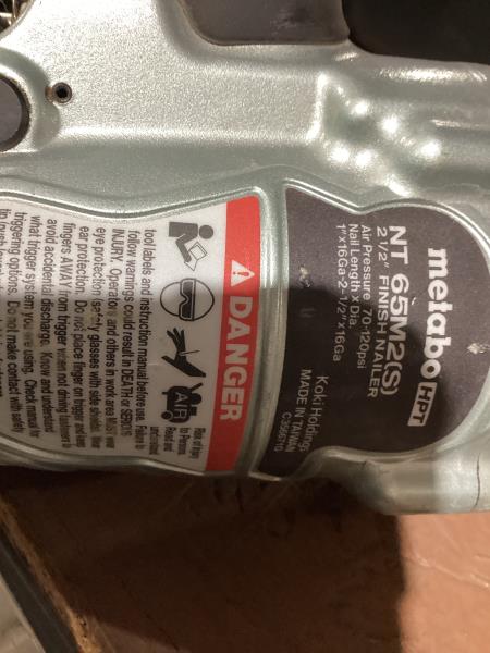 Lot # 147 Metabo HPT Pneumatic Straight Finish Nailer $129