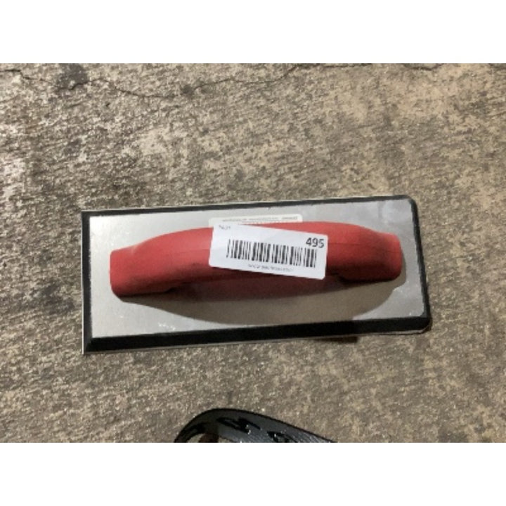 Lot # 495 QLT MARSHALLTOWN GF248 Grout Float $15