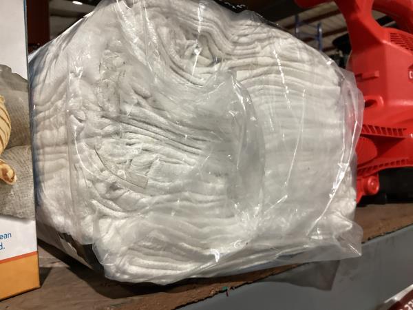 Lot # 647 Unitex Towel  White  14 in X 17 in  52-count $43
