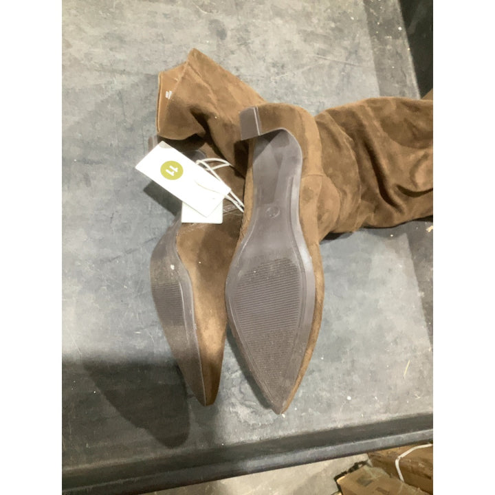 Lot # 1499 Target Boots $45