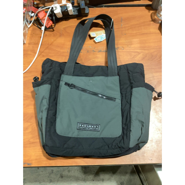 Lot # 101 BAGSMART Tote Bag $35.00