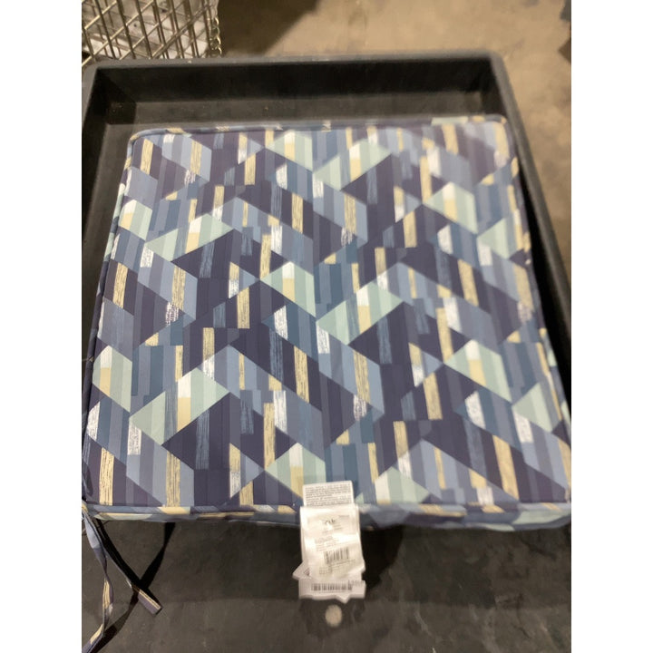 Lot # 1460 Style Selections Geo Patio chair cushion $25