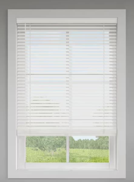 Lot # 1484 LEVOLOR Faux Blinds $101
