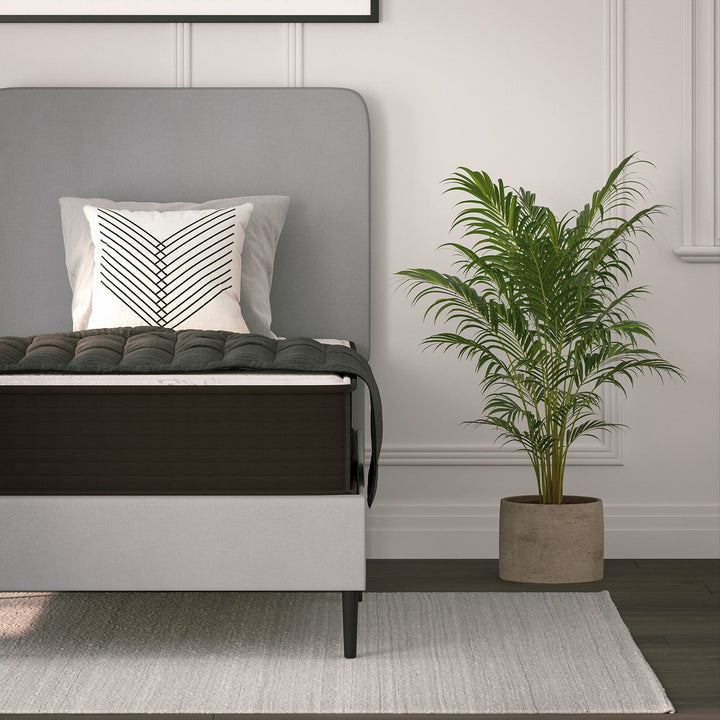 Lot # 2141 Flash Furniture Mattress $195.00