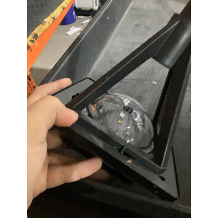 Lot # 628 Paotexat Landscape Light $20.00