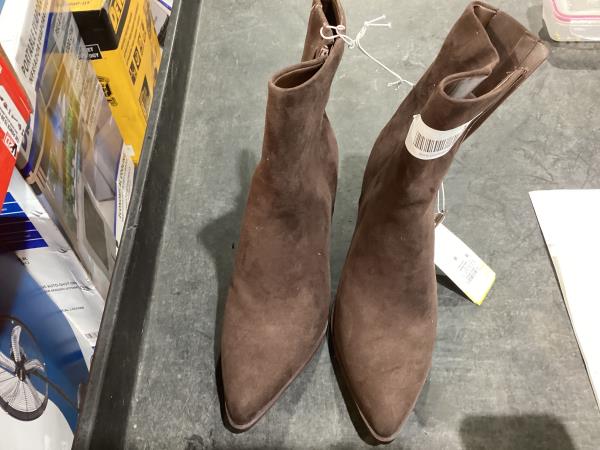Lot # 1430 Women's Thora Dress Boots - a New Day™ Brown 9.5