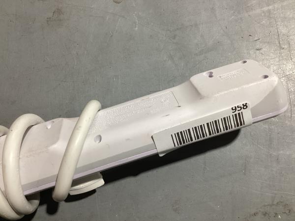 Lot # 958 6-Outlet Power Strip Surge Protector