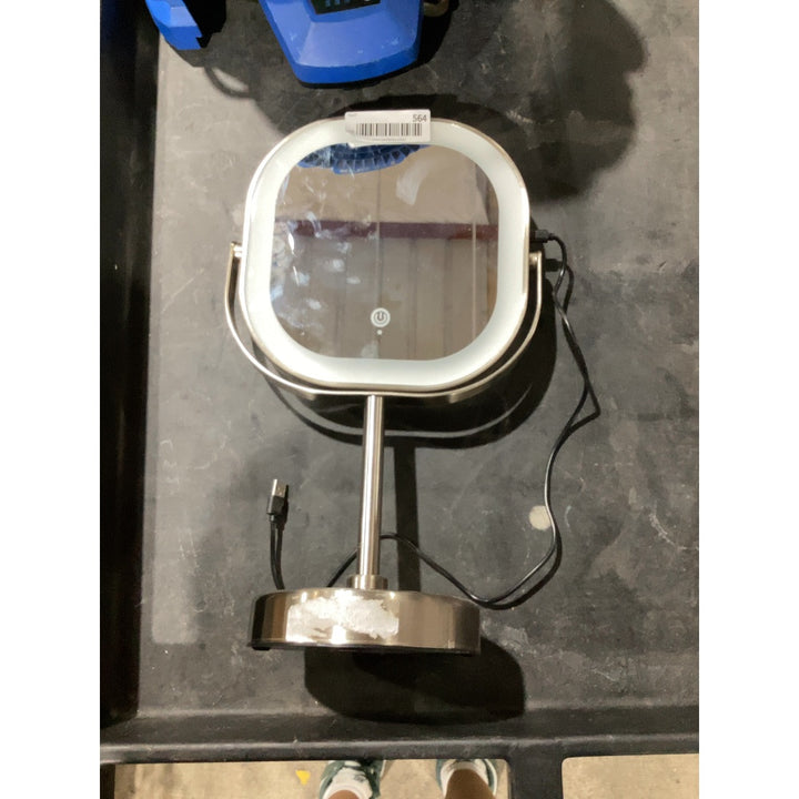 Lot # 564 Amazon Basics Lighted Makeup Mirror $25.00