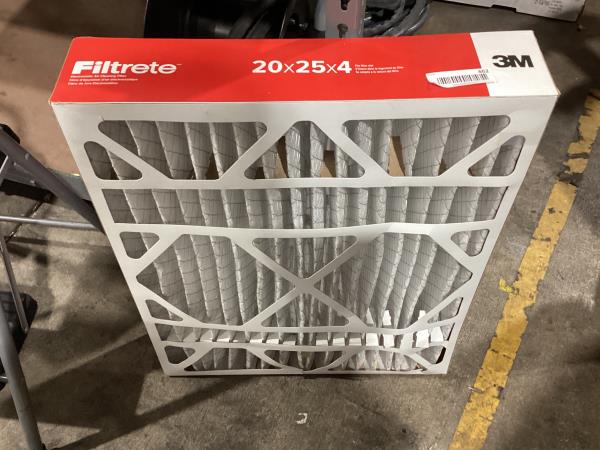 Lot # 462 3M Filtrete 20x25x4 AC Furnace Air filter $58