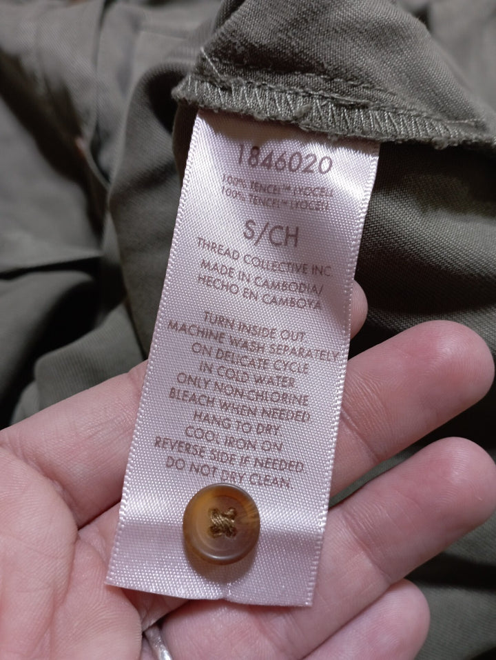 Lot # 967 Teddi Rose Dress $23.00